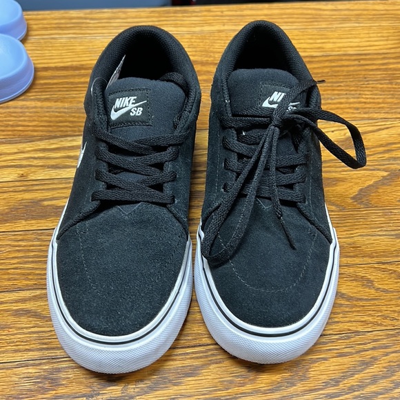 NIKE | SB Satire Mid black suede skateboarding sneakers - Picture 3 of 6